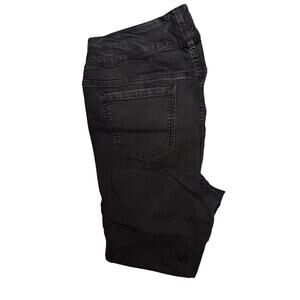 Torrid / Jeggings Skinny High-rise Jeans / Black / size 18R / EUC